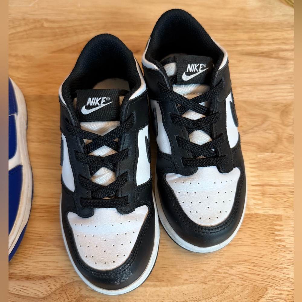 Nike Kids Black and White Sneakers